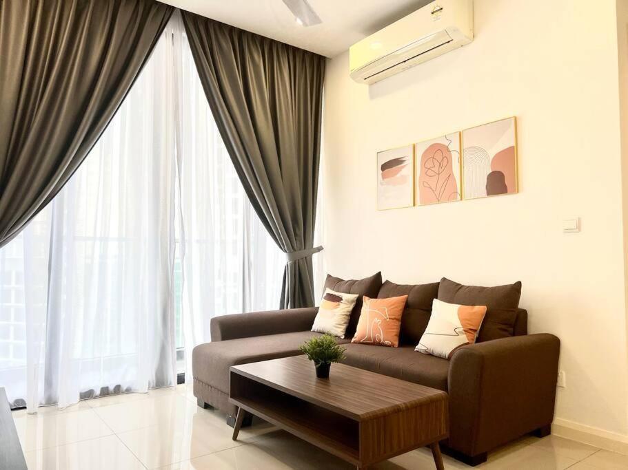 Walk To Legoland, D'Pristine Medini Apartment Nusajaya  Luaran gambar