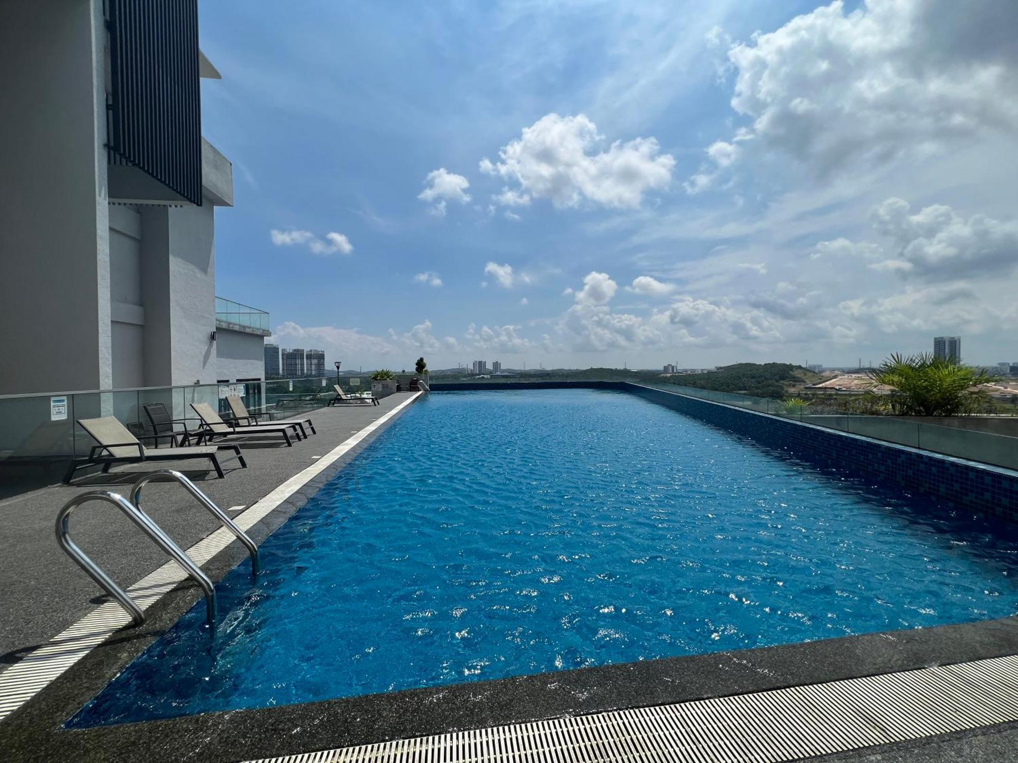 Walk To Legoland, D'Pristine Medini Apartment Nusajaya  Luaran gambar